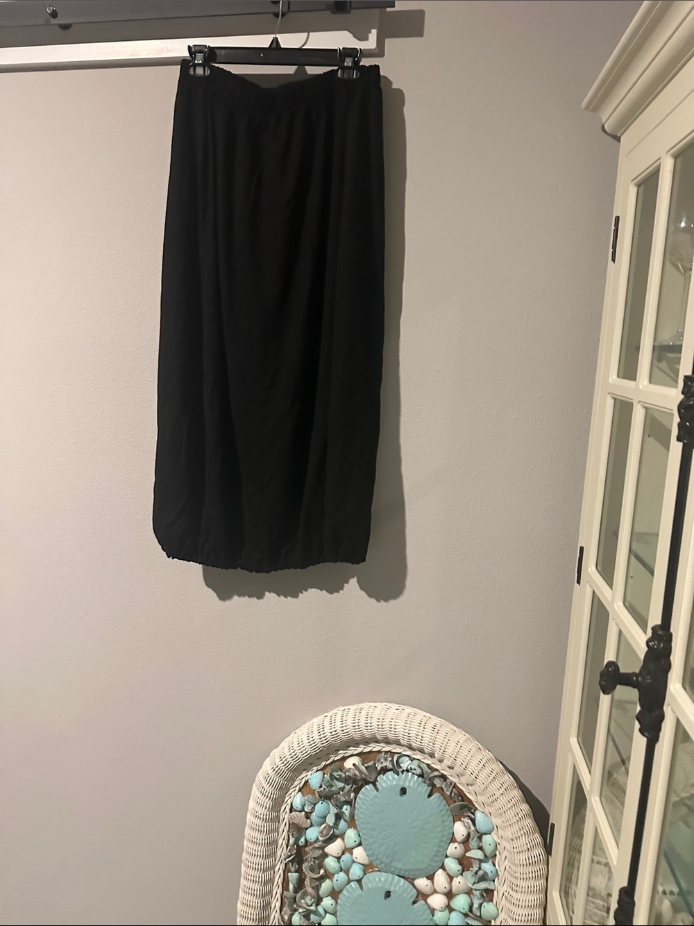 bryn Walker Black Maxi Skirt - Flowing Pull-On bubble style.